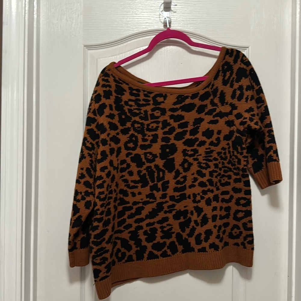 Lane Bryant Animal Print Cropped off shoulder sweater size 18/20